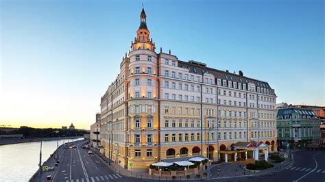 Luxury 5 Star Hotel in Moscow | Hotel Baltschug Kempinski | Hotel, Family friendly vacation ...