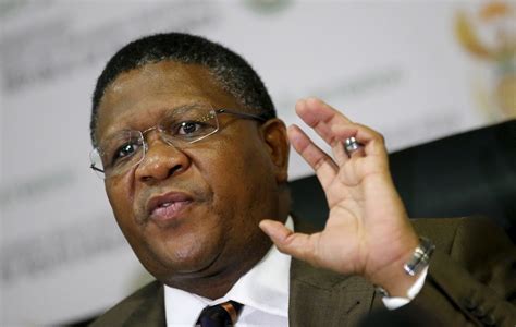 Fikile Mbalula extends driver’s licence grace period to August 2021