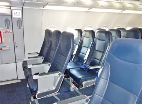 Spirit vs Jetblue: Full Airline Comparison (Seats Included)