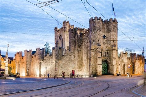 Visit Castle of the Counts (Gravensteen ) in Ghent | Live the World