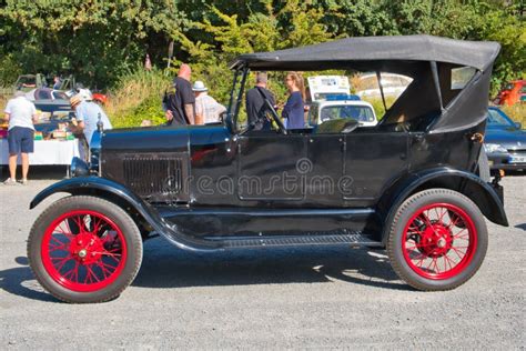 Black Ford Model T, Classic Ca Editorial Stock Photo - Image of ...