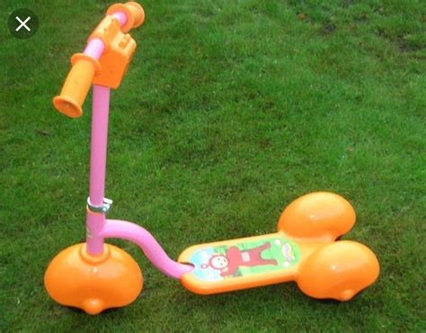 teletubbies po scooter in CR4 London for £6.00 for sale | Shpock