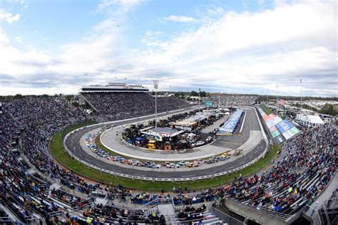 NASCAR: Looking back at the last five Martinsville races