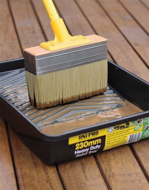 UNI-PRO Jumbo Decking Brush - Painted Earth