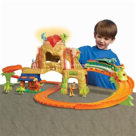 Dinosaur Train Time Tunnel Mountain Playset | Dinosaur train, Dinosaur ...