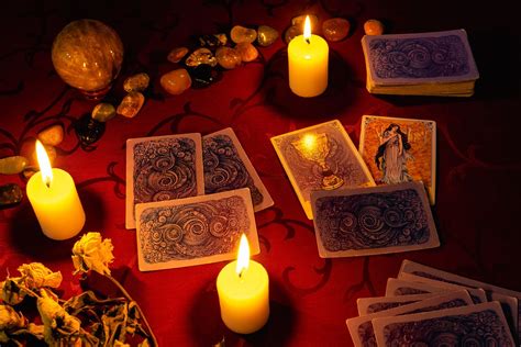 TAROT CARD MEANINGS AND HOW TO READ THEM | AbracadabraNYC News Blog