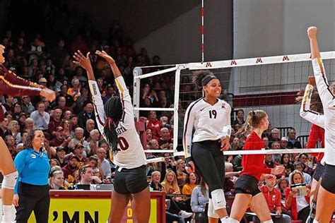 Gopher Volleyball Stays Perfect in Big Ten Play - The Daily Gopher