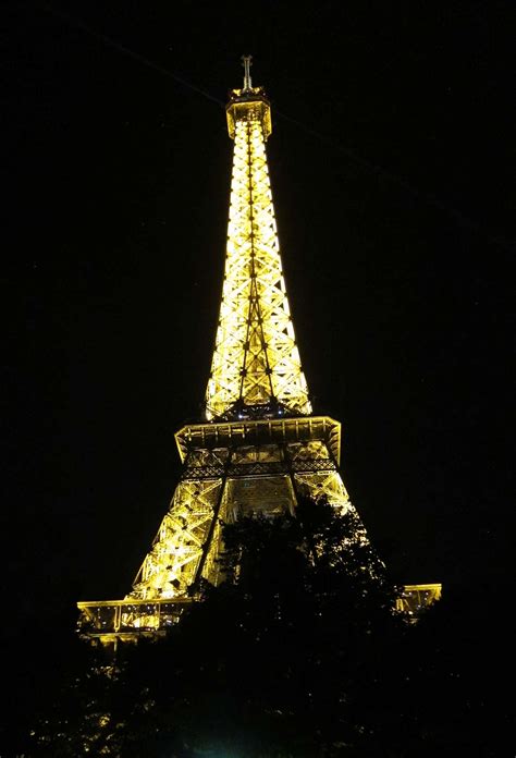 Paris-Still the City of Lights - How the Walleighs Found Purpose & Adventure