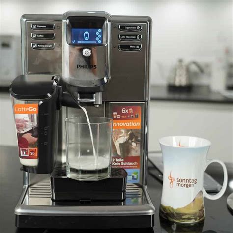 Philips Kaffeevollautomat LatteGo EP5335/10 Test 2023