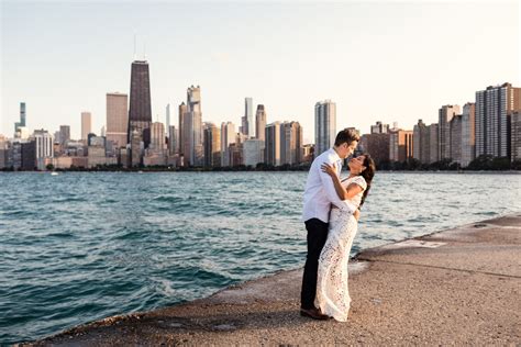 Chicago Summer Engagement | Emma Mullins Photography