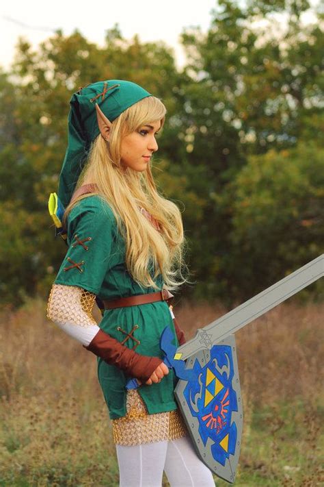 http://rhaenyra.deviantart.com/art/Female-Link-cosplay-411713965 | Zelda cosplay, Link cosplay ...