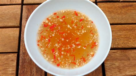 Recipe: Vietnamese dipping sauce – Cach pha nuoc cham | Asian recipes, Cooking recipes, Food