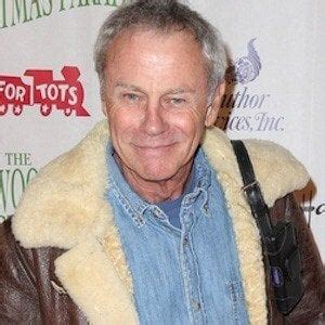 Tristan Rogers - Age, Family, Bio | Famous Birthdays