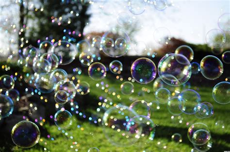 Why are bubbles spherical? | How It Works Magazine