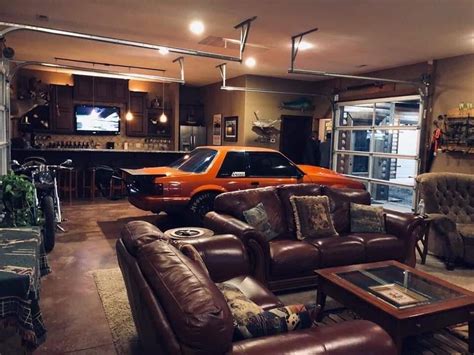 Pin by Doyle Wells on Garage decor | Man cave home bar, Man cave, Man ...