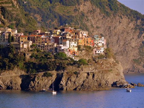 382 Steps to Corniglia in Cinque Terre | BeautifuLiguria