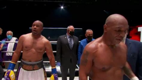 Who won Mike Tyson vs Roy Jones Jr fight? Result from heavyweight exhibition - Mirror Online