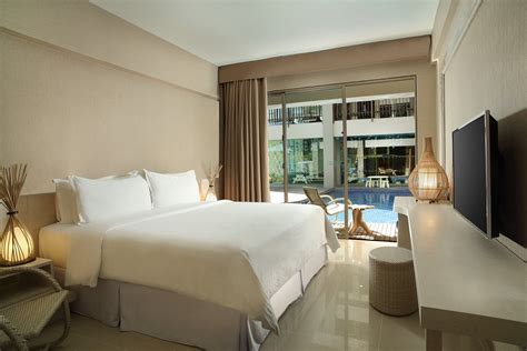 Four Points by Sheraton Bali, Kuta Pool: Pictures & Reviews - Tripadvisor