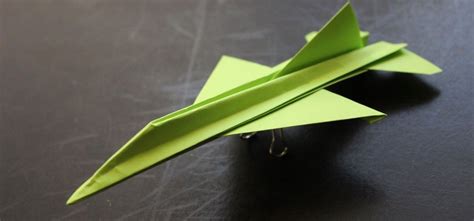 Here's How To Make Paper Planes That Fly 10000 Feet & Boomerang Right Back To You | Paper plane ...