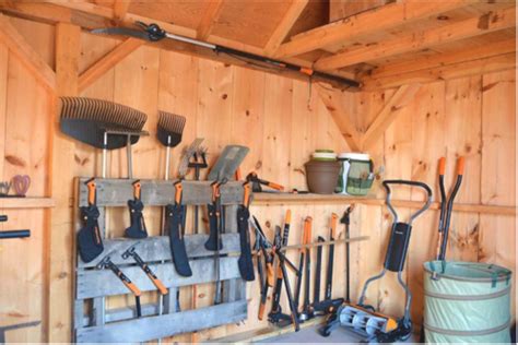 DIY Garage Storage Rack | DIYIdeaCenter.com