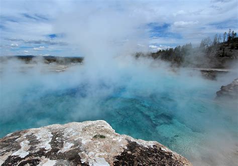 Yellowstone Geothermal Features on Behance