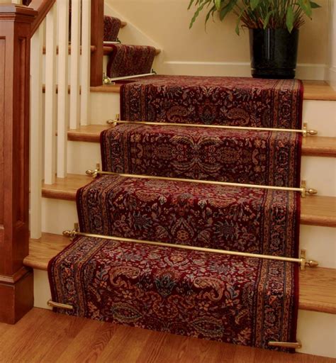 Would LOVE to know the name & manufacturer or this burgundy stair ...