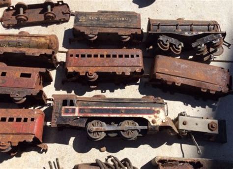 Lot- Antique Metal Trains Rail Cars New York Central Lionel Toy -- Antique Price Guide Details Page