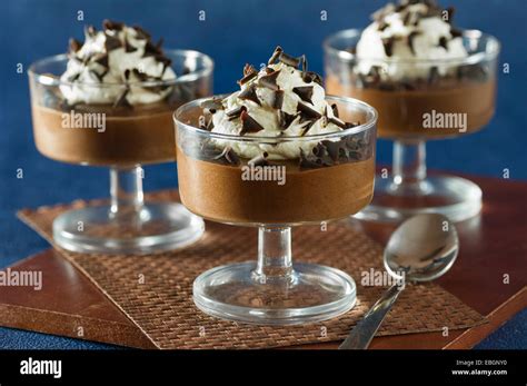 Chocolate mousse dessert Stock Photo - Alamy