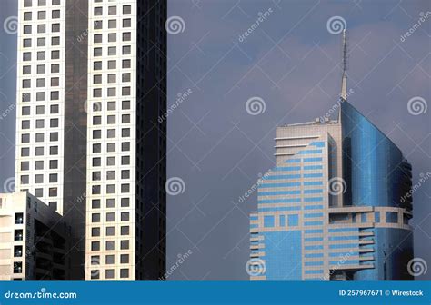 Dubai the Skyline of Downtown Editorial Photo - Image of town, bridge ...