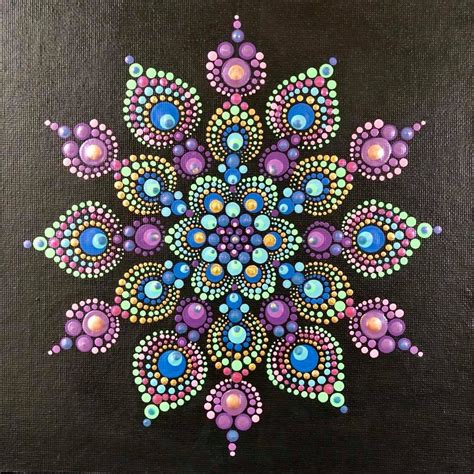 PUNTILLISMO, DOT ART, POINT TO POINT Mandala Painted Rocks, Mandala ...