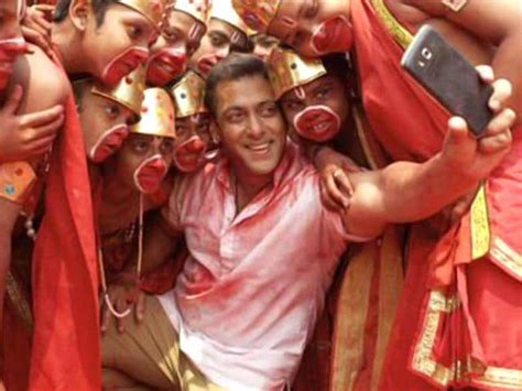 Bajrangi Bhaijaan review: Full on entertainment, Salman Khan style - Hindustan Times