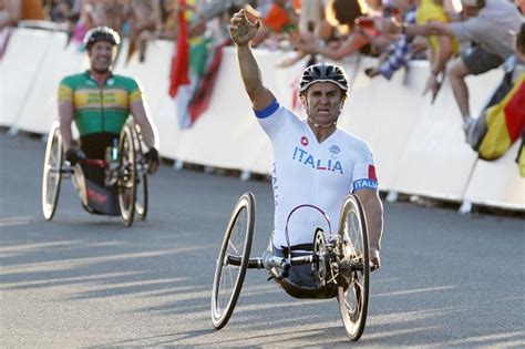 Alex Zanardi won his second gold medal in Paralympics, London 2012 ...