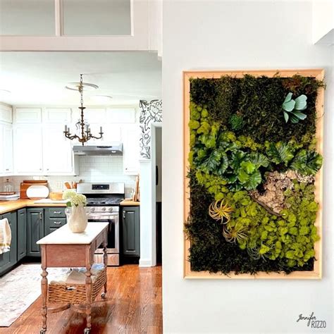 Make a Really Cool Abstract Moss Wall Art Canvas - Jennifer Rizzo