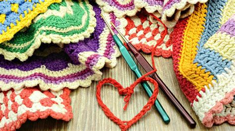 How To Crochet Stitches | Crocheting For Beginners | DIY Projects