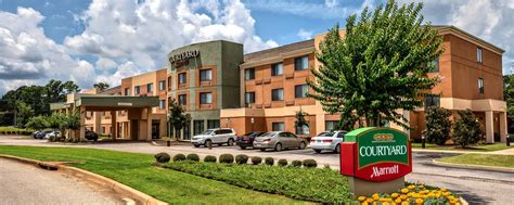 Troy hotel rooms | Troy Alabama accommodations | Courtyard by Marriott