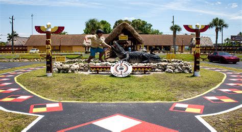 Some Thoughts on Visiting the Miccosukee Indian Village - Ex Utopia