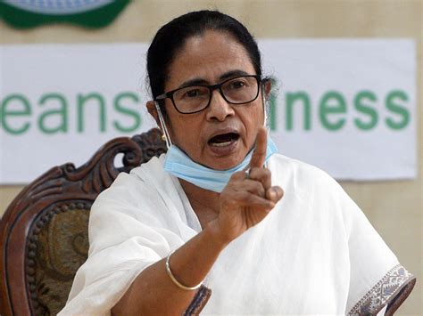 West Bengal Chief Minister Mamata Banerjee threatens to launch ...