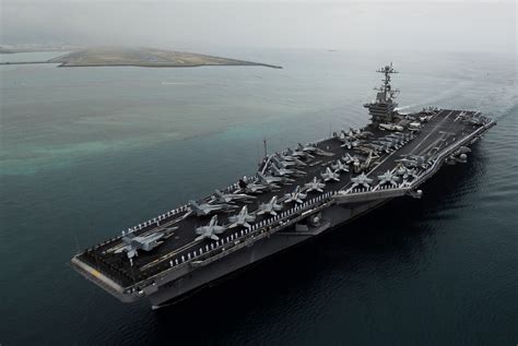 DVIDS - Images - USS John C. Stennis in Hawaii [Image 2 of 3]