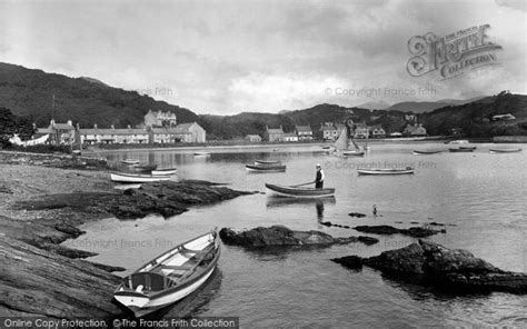 Photo of Borth Y Gest, Harbour 1930 - Francis Frith