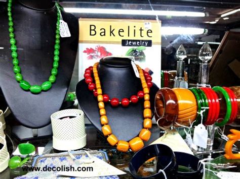 Bakelite Jewelry - Everything You Wanted to Know!