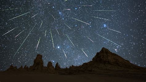 Live: Perseid meteor shower creates dazzling night sky - CGTN