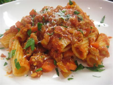 Pork Bolognese Rigatoni - The Hungary Soul