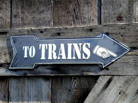 TO TRAINS RIGHT ARROW METAL BAR MODEL RAILROAD STATION LOCOMOTIVE WALL SIGN NEW | Model train ...