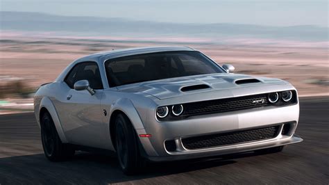 2023 Dodge Challenger SRT Hellcat Mileage, Top Speed & 0-60mph - 21Motoring - Automotive Reviews