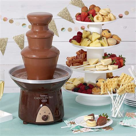 Wilton Chocolate Pro Chocolate Fountain - Chocolate Fondue Fountain, 4 ...