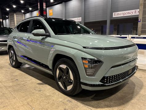 This 2024 Hyundai Kona Electric looks dazzling in Mirage Green