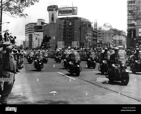 1967 parade hi-res stock photography and images - Alamy
