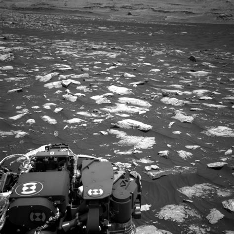 Curiosity Mars Rover: New Imagery