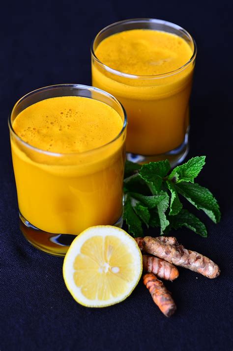 Turmeric Anti-Inflammation Juice | Turmeric drink, Turmeric health, Turmeric health benefits