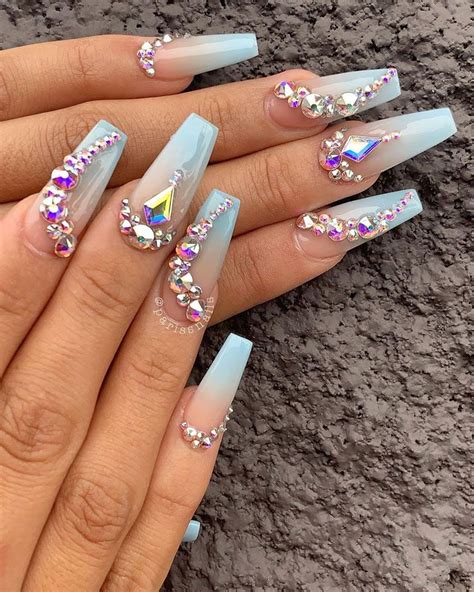 Cute blue ombre nails with diamonds design - Summer nails 2019 Diamond Nail Designs, French Nail ...